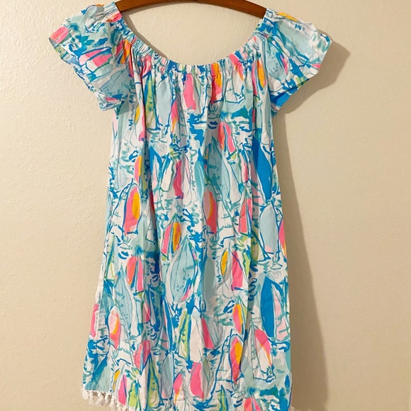 Lilly Pulitzer Dresses & Skirts - Lily Pulitzer off the shoulder dress